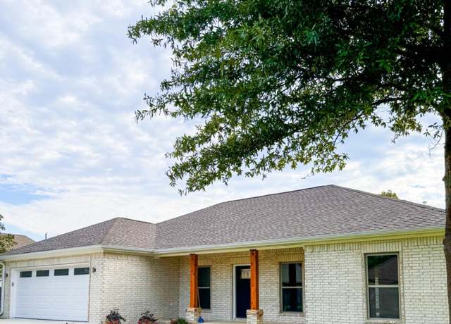 Property at 100 Lenford Dr, Bono, AR 72416, 3 beds, 2 baths