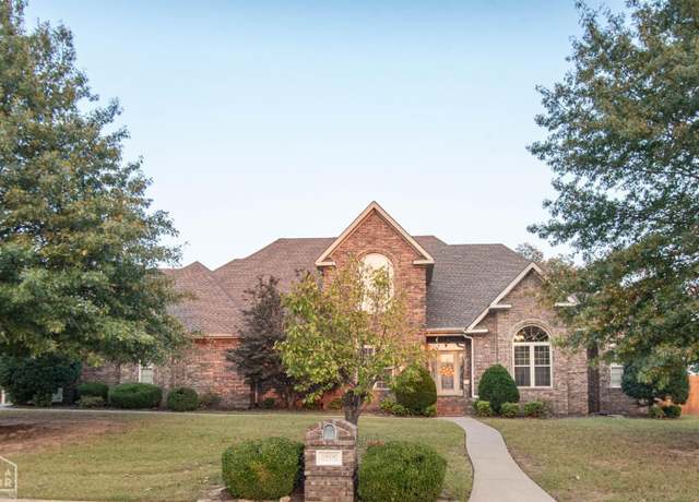 Property at 3600 Annadale Dr, Jonesboro, AR 72404, 5 beds, 3.5 baths
