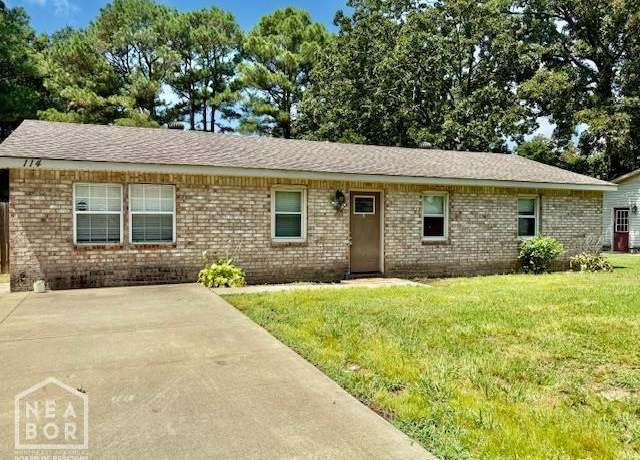 Property at 114 Oak Meadow Cir, Brookland, AR 72417, 3 beds, 2 baths