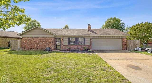 Photo of 419 Crestmont Cir, Blytheville, AR 72315