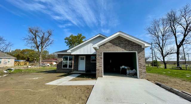 Photo of 526 Maple St, Trumann, AR 72472