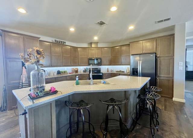 Property at 404 S Grimes Rd, Tonto Basin, AZ 85553, 3 beds, 2 baths