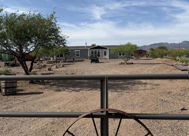 Property at 539 E Boney Back Vis, Tonto Basin, AZ 85553, 4 beds, 3 baths