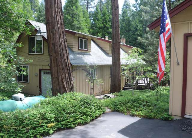 Property at 2047 Fifth Green Dr, Arnold, CA 95223, 3 beds, 2 baths