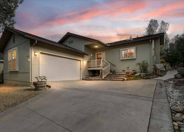 Property at 213 Lupine Ln, Murphys, CA 95247, 3 beds, 2 baths