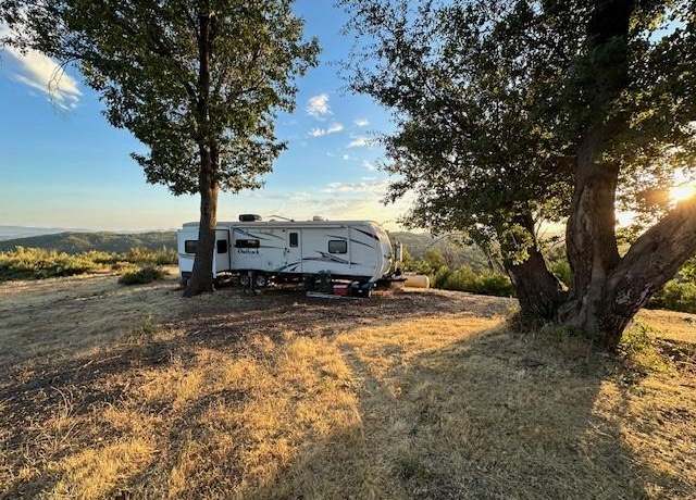 Property at 10264 Ham Luddy Rd, Mountain Ranch, CA 95246
