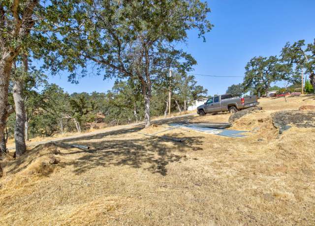 Property at 4991 Yuma Ct, Copperopolis, CA 95228, 3 beds, 2 baths
