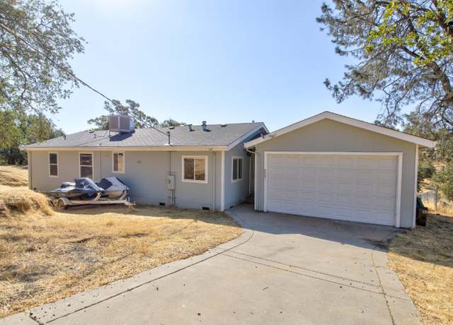 Property at 4991 Yuma Ct, Copperopolis, CA 95228, 3 beds, 2 baths