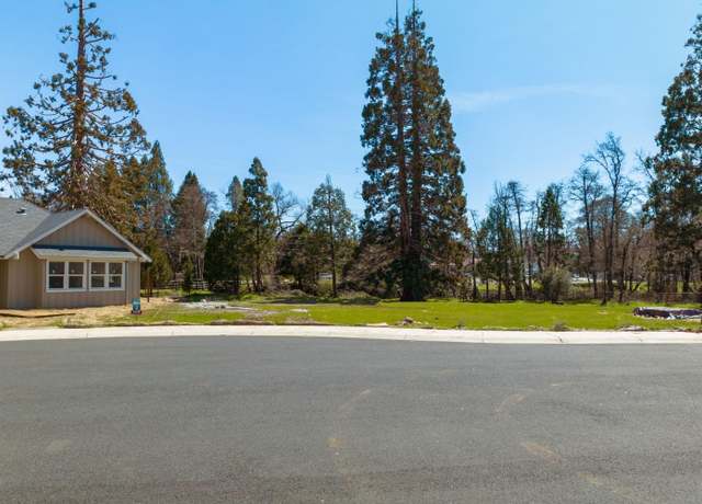 Property at 128 Creekside Ct, Murphys, CA 95247