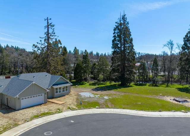 Property at 128 Creekside Ct, Murphys, CA 95247