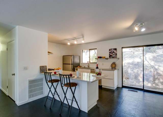 Property at 1421 Roaring Camp Rd, Murphys, CA 95247, 3 beds, 2 baths