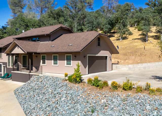 Property at 1039 Vinyard Ter, Murphys, CA 95247, 3 beds, 3 baths