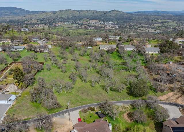 Property at 3085 Quail Hill Rd, Copperopolis, CA 95228