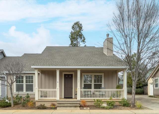 Property at 137 Fieldstone Dr, Murphys, CA 95247, 2 beds, 3 baths