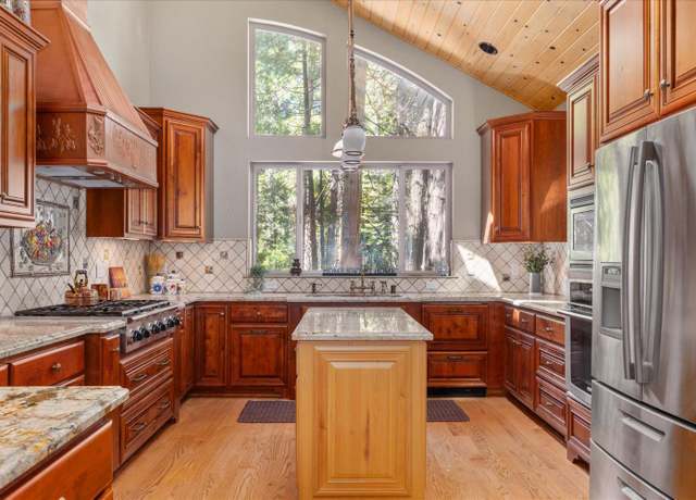 Property at 3245 Kenshaw Way, Dorrington, CA 95223, 3 beds, 2 baths