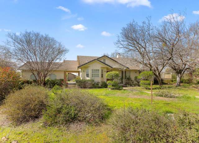 Property at 7540 Paso Dr, Valley Springs, CA 95252, 3 beds, 2.5 baths
