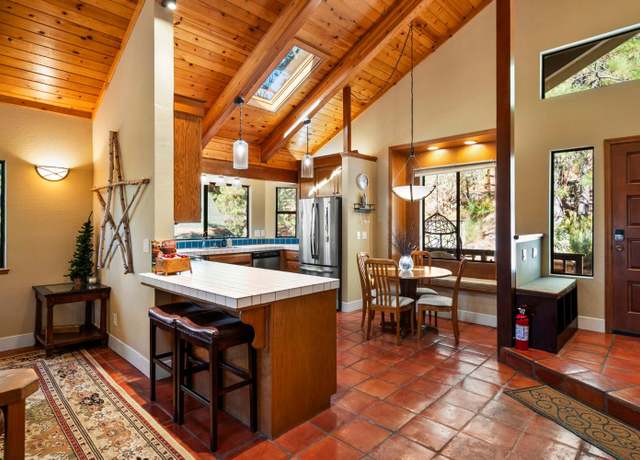 Property at 2822 El Dorado Dr, Arnold, CA 95223, 3 beds, 2.5 baths