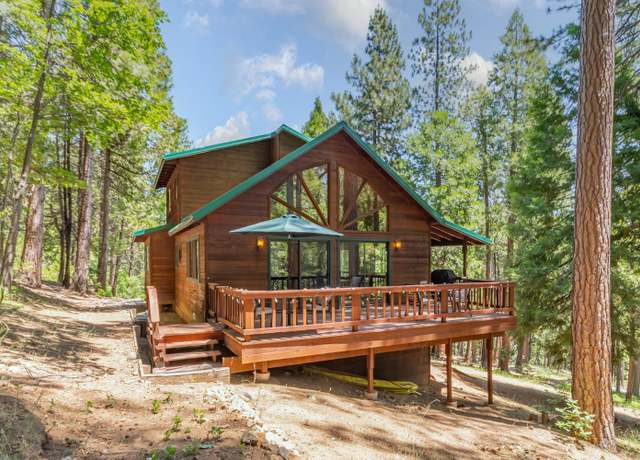 Property at 2972 Circle Ct, Arnold, CA 95223, 4 beds, 2.5 baths