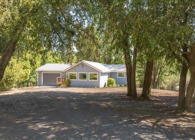 Property at 4334 Wynn Ln, Murphys, CA 95247, 3 beds, 2 baths