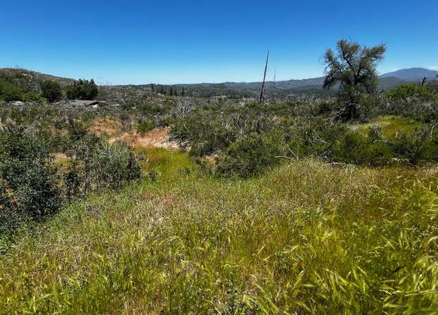 Property at 6360 Eagleview Dr, Mountain Ranch, CA 95255