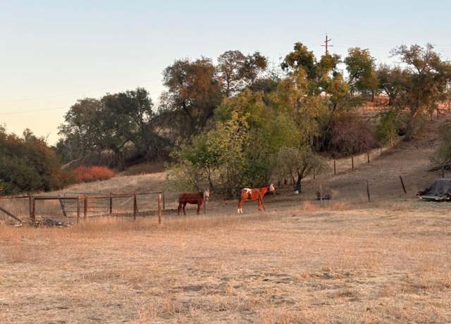Property at 7824 Bollea Rd, Wallace, CA 95254