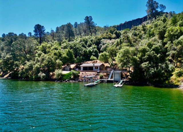 Property at 14988 Lakefront Dr Dr, Jamestown, CA 95327, 2 beds, 1 bath