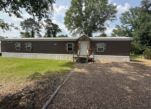 Property at 34 Charles Lee Cir, Hattiesburg, MS 39402, 3 beds, 2 baths