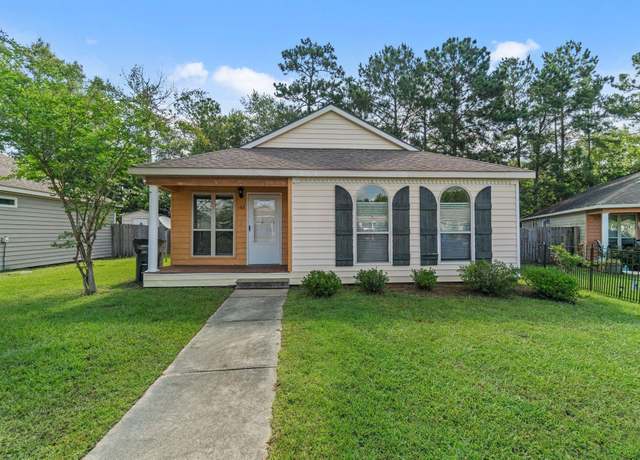 Property at 182 Hawthorne Dr, Hattiesburg, MS 39402, 3 beds, 2 baths