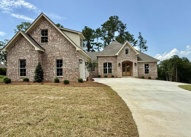 Property at 130 Brookhollow Blvd, Hattiesburg, MS 39402, 4 beds, 3.5 baths