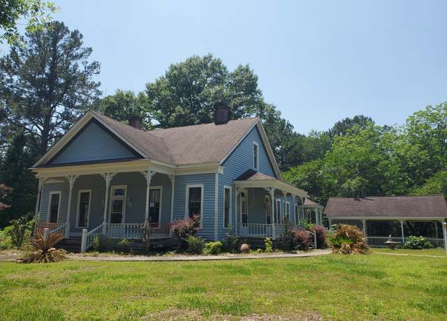 Property at 720 Tyler Ave, Tylertown, MS 39667, 3 beds, 2 baths