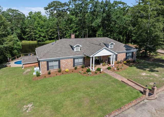 Property at 725 Hillcrest Loop, Petal, MS 39465, 4 beds, 2.5 baths