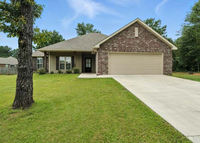 Property at 28 Price Ln, Sumrall, MS 39482, 4 beds, 2 baths