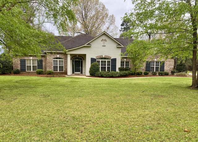 Property at 1609 Clearview Cir, Columbia, MS 39429, 3 beds, 2.5 baths