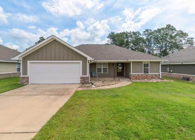 Property at 69 Logaras Cir, Purvis, MS 39475, 3 beds, 2 baths