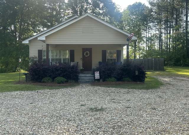Property at 670 Hickory Grove Rd, Sumrall, MS 39482, 2 beds, 1.5 baths