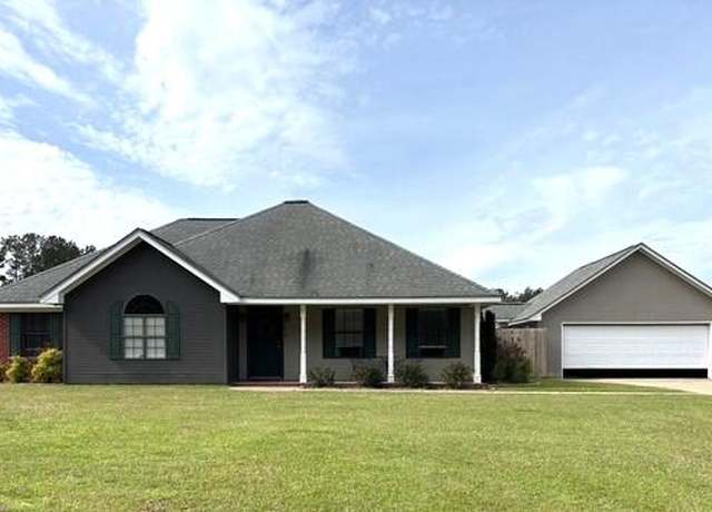 Property at 111 Bates Ave, Purvis, MS 39475, 3 beds, 2 baths