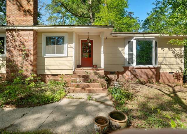 Property at 3324 Audubon Dr, Laurel, MS 39440, 3 beds, 2 baths