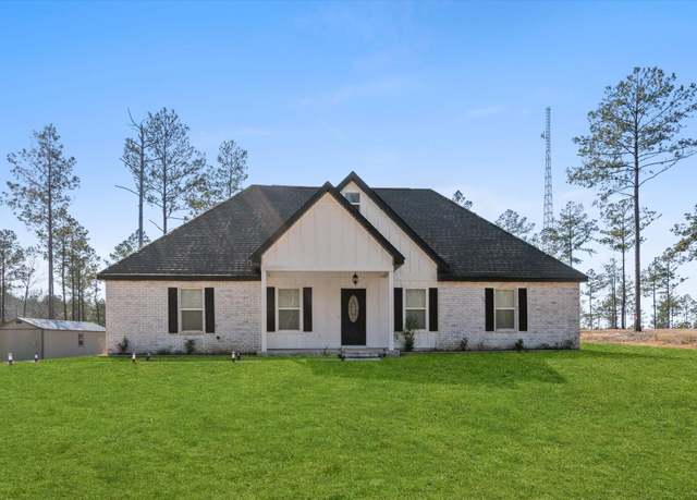 Property at 657 Old Hwy 49 W, Hattiesburg, MS 39401, 4 beds, 3 baths