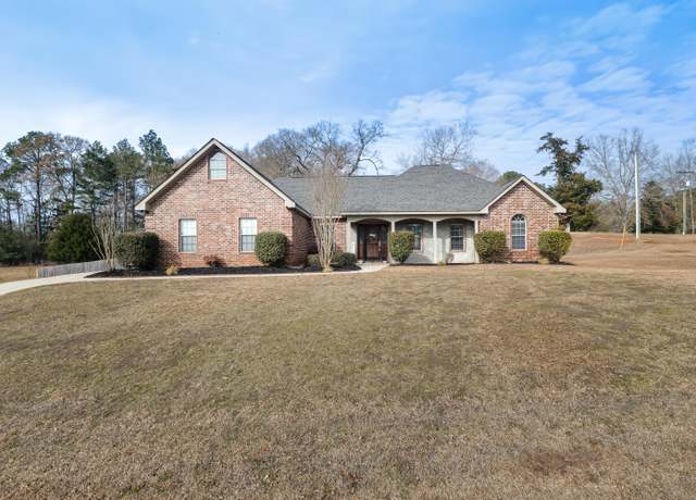 Property at 6 Katherine Ave, Sumrall, MS 39482, 3 beds, 2 baths