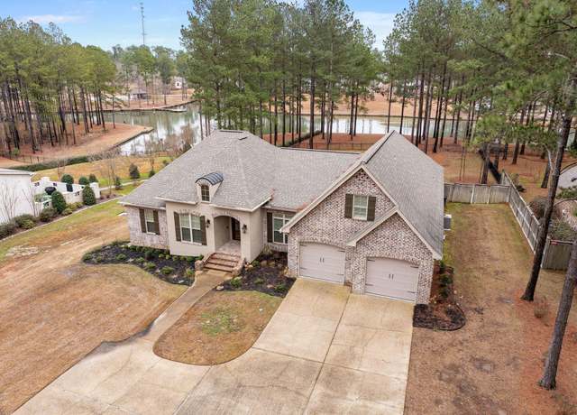 Property at 21 Refuge Ln, Hattiesburg, MS 39402, 5 beds, 3.5 baths