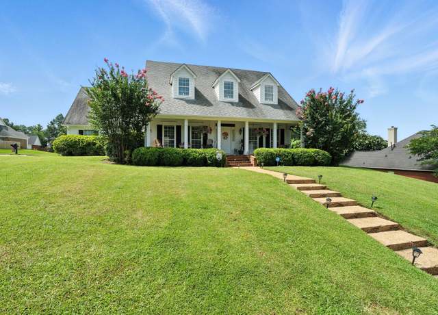 Property at 401 Overland Cv, Brandon, MS 39047, 3 beds, 3.5 baths