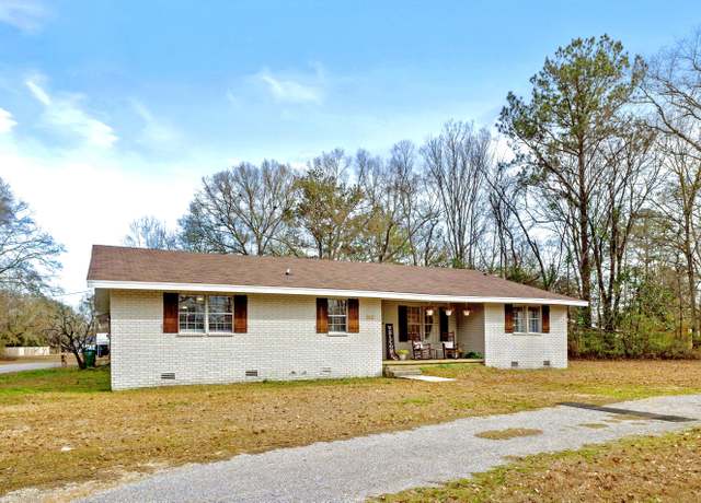 Property at 302 Hillcrest Loop, Petal, MS 39465, 5 beds, 3.5 baths