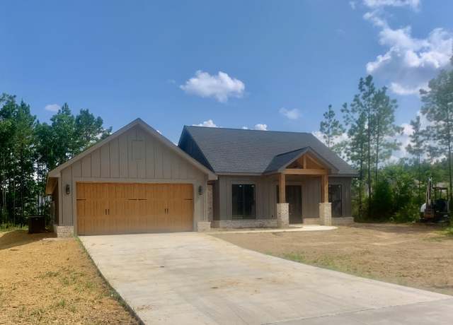 Property at 8 Brunswick Pt, Sumrall, MS 39482, 4 beds, 2.5 baths