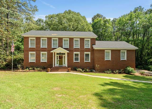 Property at 11 Holly Hl, Hattiesburg, MS 39402, 4 beds, 2.5 baths