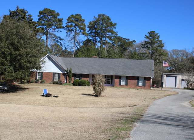 Property at 54 Old Hwy 15, Laurel, MS 39443, 4 beds, 3 baths