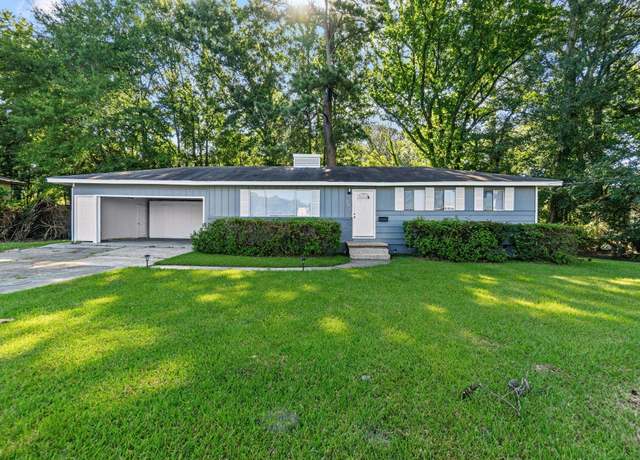 Property at 902 S 17th Ave, Hattiesburg, MS 39401, 3 beds, 1.5 baths