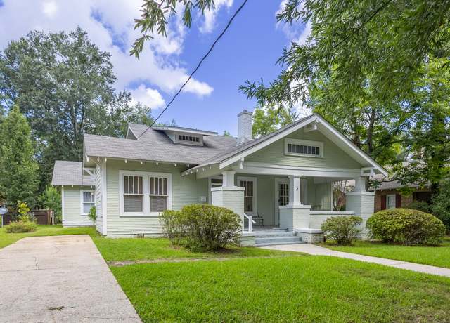 Property at 903 Corinne St, Hattiesburg, MS 39401, 4 beds, 3 baths