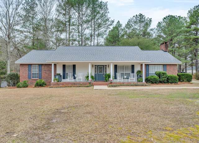 Property at 17 Myrtle Wood, Laurel, MS 39443, 3 beds, 2 baths