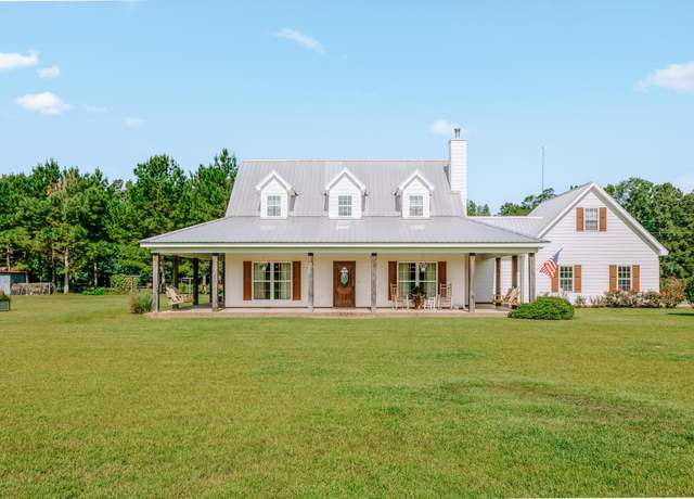 Property at 945 Blackjack-new Chapel Rd, Collins, MS 39428, 3 beds, 2 baths