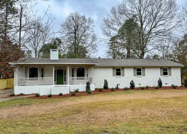 Property at 2304 Eddy St, Hattiesburg, MS 39402, 5 beds, 3 baths